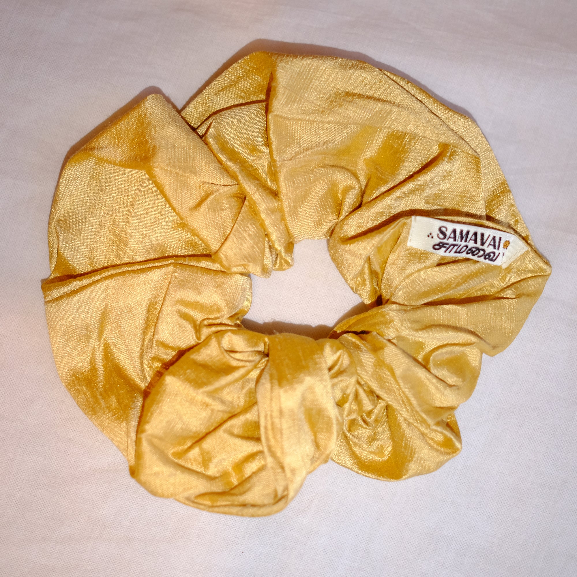 Saroja Scrunchie - Butter Yellow Silk